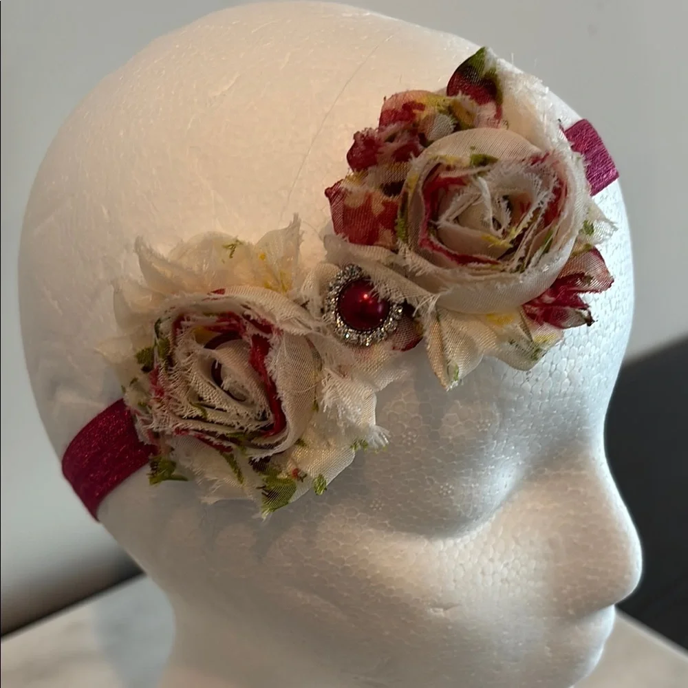 Red and Cream Floral Hair Accessory